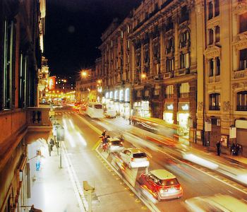La via dell'hotel