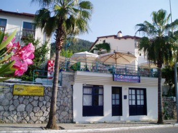 Esterno