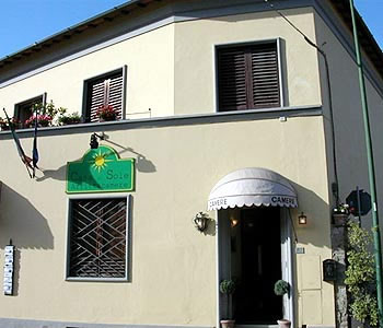 La facciata
