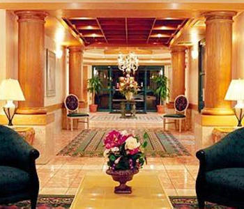 L'atrio dell'hotel