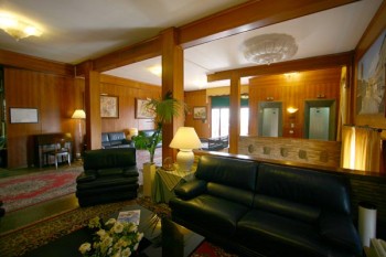 Salone