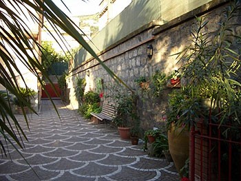 Esterno