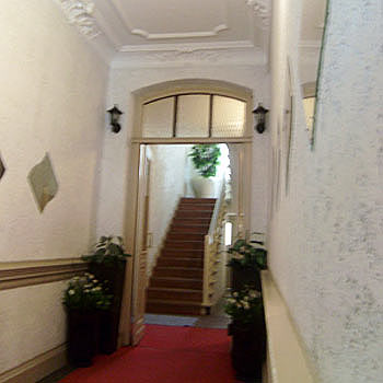 L'ingresso