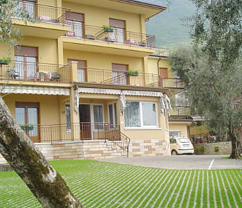 Esterno