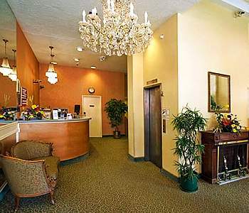 L'atrio dell'hotel