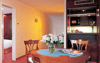 Suite Suite