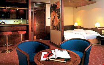 Suite Suite