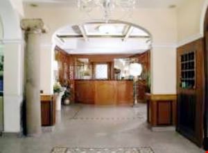 Salone Salone