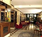 L'atrio dell'hotel L'atrio dell'hotel
