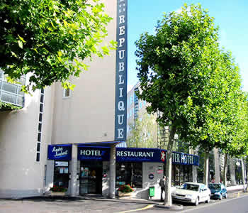Esterno