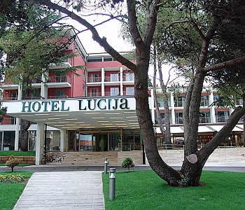 La facciata