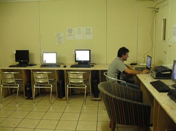Interni