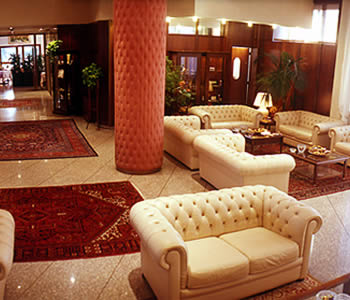 L'atrio dell'hotel