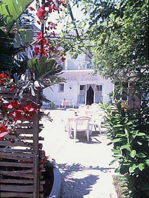 Esterno