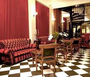 L'atrio dell'hotel