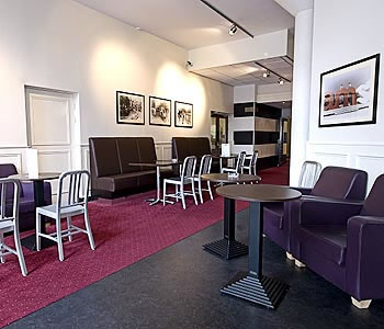 L'atrio dell'hotel