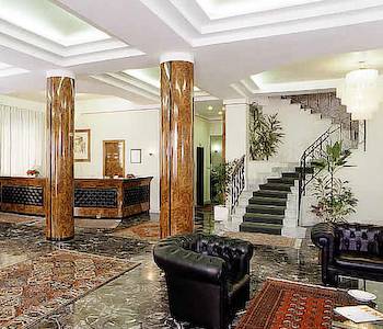 L'atrio dell'hotel
