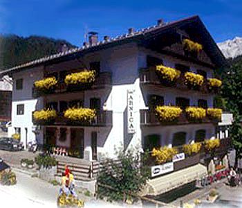 L'esterno in estate