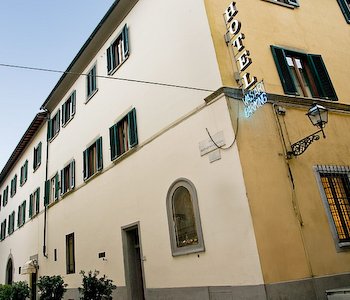 La facciata