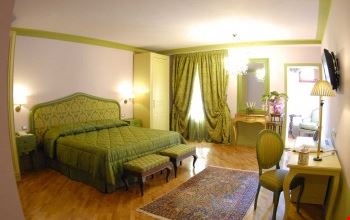 Suite Suite