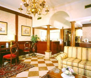L'atrio dell'hotel