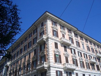 Esterno
