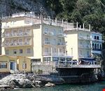 La facciata La facciata