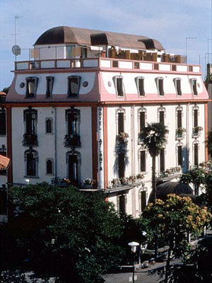 Esterno