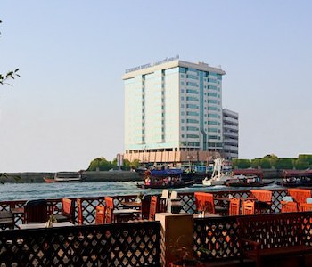 Esterno