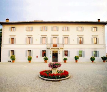 La facciata
