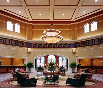L'atrio dell'hotel