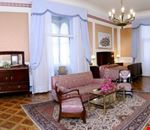 Suite Suite