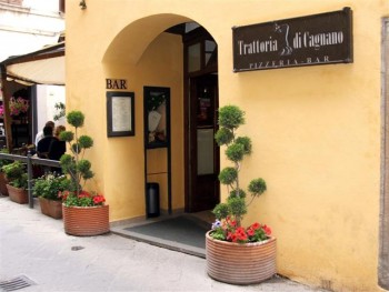 Esterno