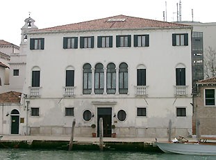 Esterno