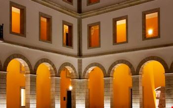 L'esterno di notte L'esterno di notte