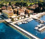 I dintorni dell'hotel I dintorni dell'hotel