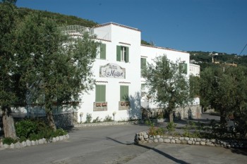 Esterno