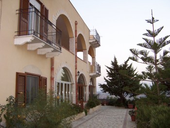 Esterno