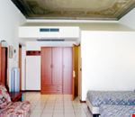 Camera tripla Camera tripla