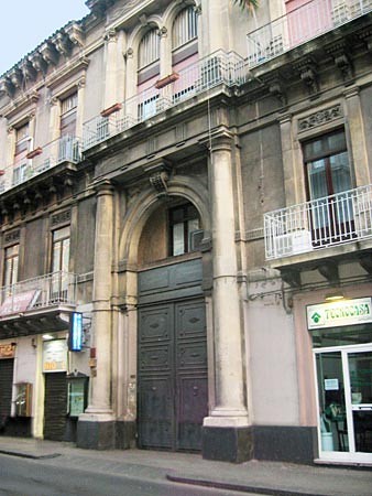 Esterno