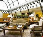 L'atrio dell'hotel L'atrio dell'hotel