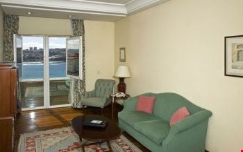 Suite Suite