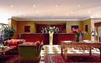 L'atrio dell'hotel L'atrio dell'hotel
