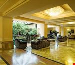 L'atrio dell'hotel L'atrio dell'hotel