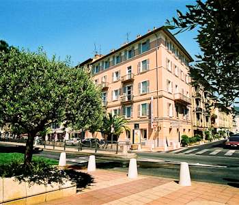 La facciata