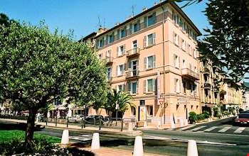 La facciata La facciata