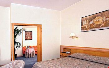 Suite Suite
