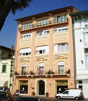 Esterno
