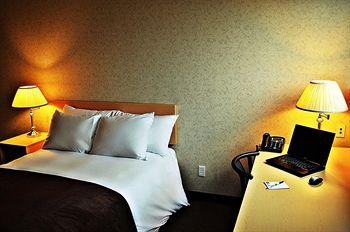 Saint Paul University Residence Ottawa In Ottawa