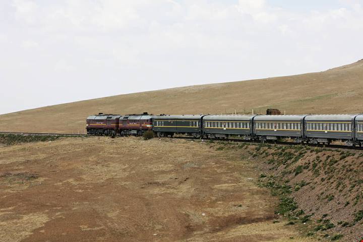 Questi sono i 5 viaggi storici in treno da fare almeno una volta nella vita: 2 sono in Italia